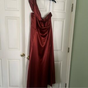 Women’s Plus Size 24 Cinnamon Bridesmaid Charmeuse Asymmetrical Dress